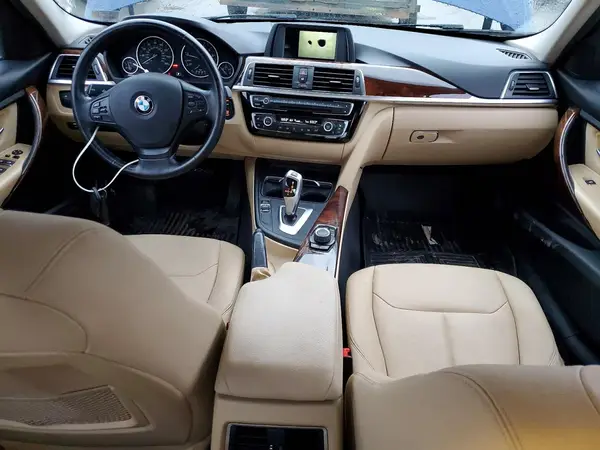 WBA8A3C56JA358737 2018 BMW 3ER - Image 8