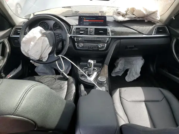 WBA8A3C56JA491885 2018 BMW 3ER - Image 8