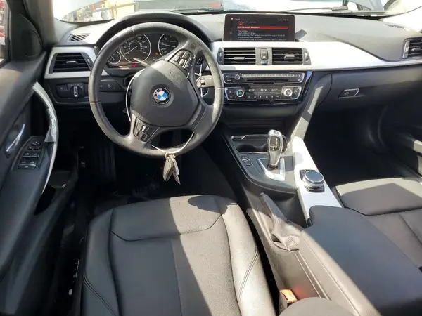 WBA8A3C56JA499890 2018 BMW 3ER - Image 8