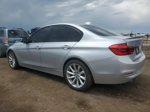 WBA8A3C57GK689121 2016 BMW 3ER - Image 2