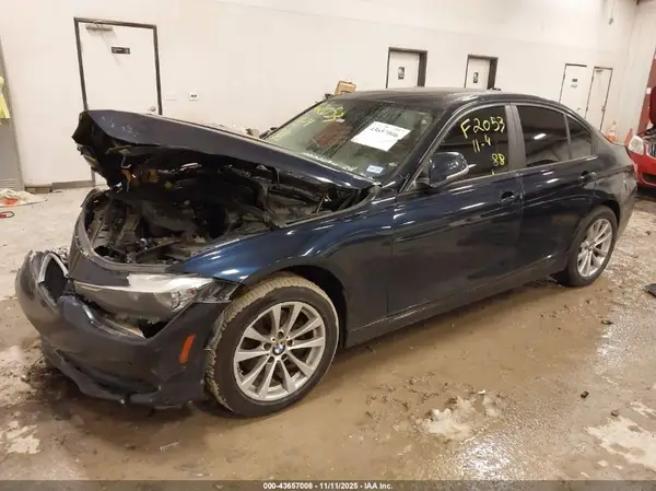WBA8A3C57GK689328 2016 BMW 3ER - Image 2