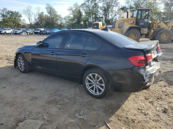 WBA8A3C57JA492396 2018 BMW 3ER - Image 2