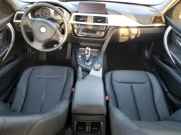 WBA8A3C57JA492396 2018 BMW 3ER - Image 8