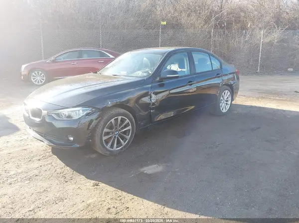 WBA8A3C57JA505180 2018 BMW 3ER - Image 2
