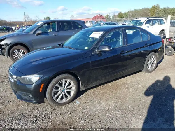 WBA8A3C58GK551460 2016 BMW 3ER - Image 2