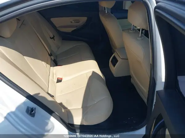 WBA8A3C58HK691350 2017 BMW 3ER - Image 8