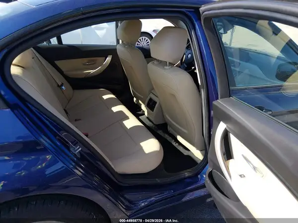 WBA8A3C58JA489541 2018 BMW 3ER - Image 8