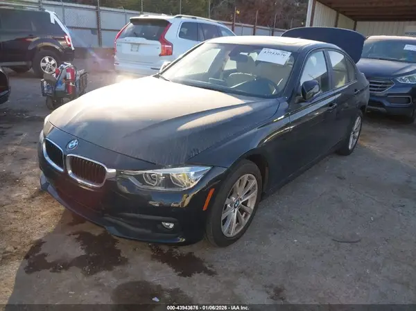 WBA8A3C58JA491760 2018 BMW 3ER - Image 2