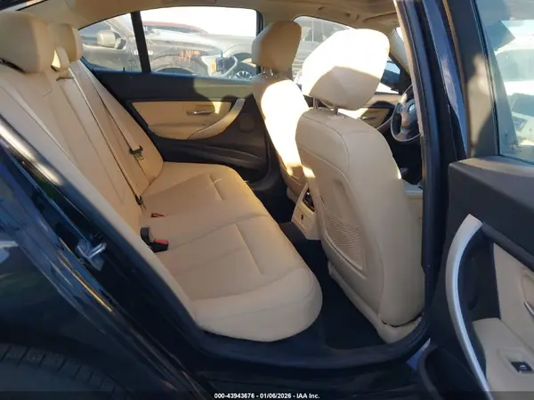 WBA8A3C58JA491760 2018 BMW 3ER - Image 8
