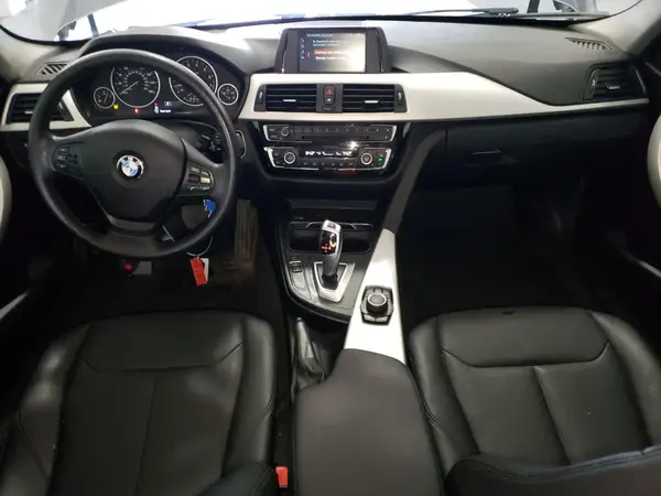 WBA8A3C58JA492343 2018 BMW 3ER - Image 8