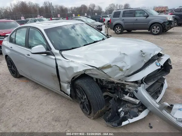 WBA8A3C58JA495002 2018 BMW 3ER - Image 1