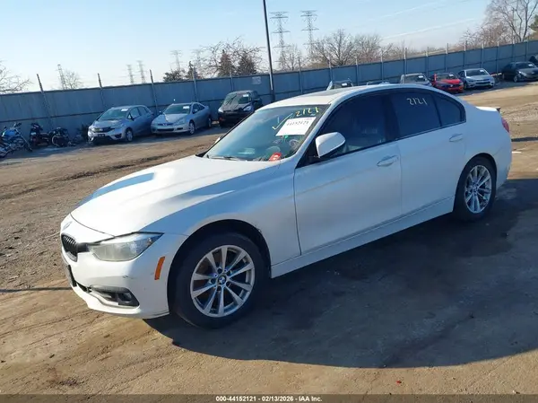 WBA8A3C59GK688987 2016 BMW 3ER - Image 2