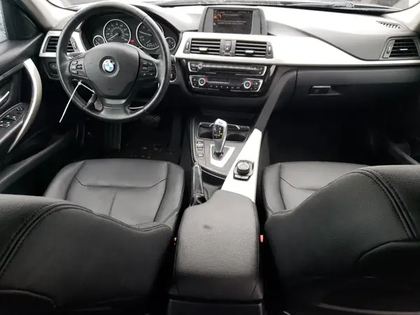WBA8A3C59HK691163 2017 BMW 3ER - Image 8