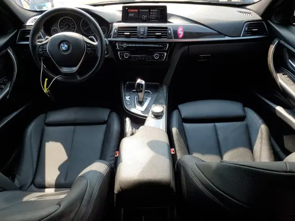 WBA8A3C59JA357582 2018 BMW 3ER - Image 8