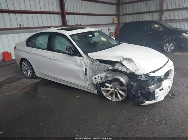 WBA8A3C59JA489399 2018 BMW 3ER - Image 1