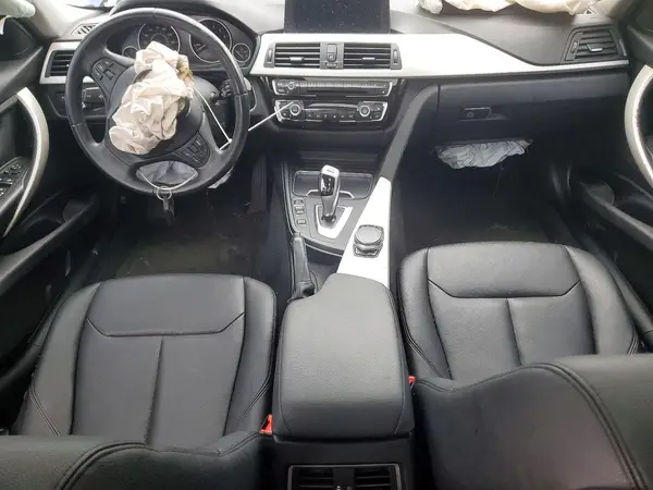 WBA8A3C59JA494375 2018 BMW 3ER - Image 8