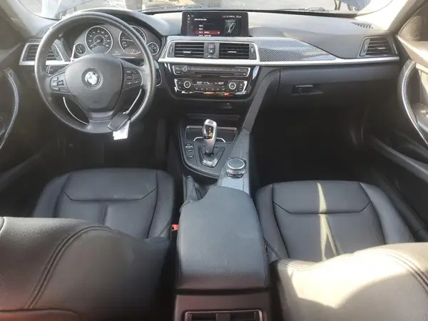 WBA8A3C59JA499625 2018 BMW 3ER - Image 8