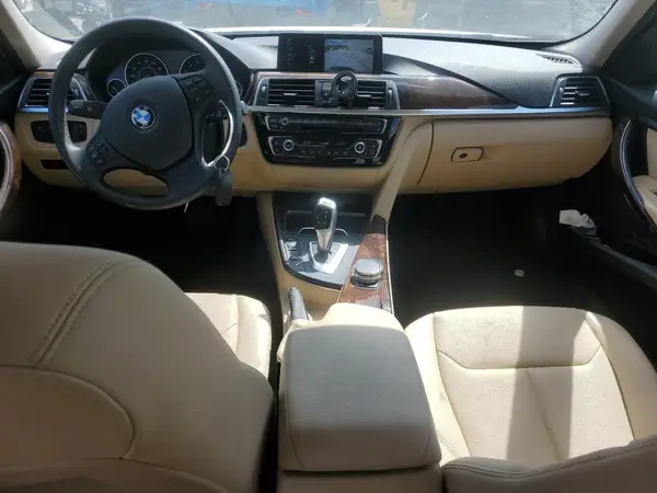 WBA8A3C59JA499740 2018 BMW 3ER - Image 8