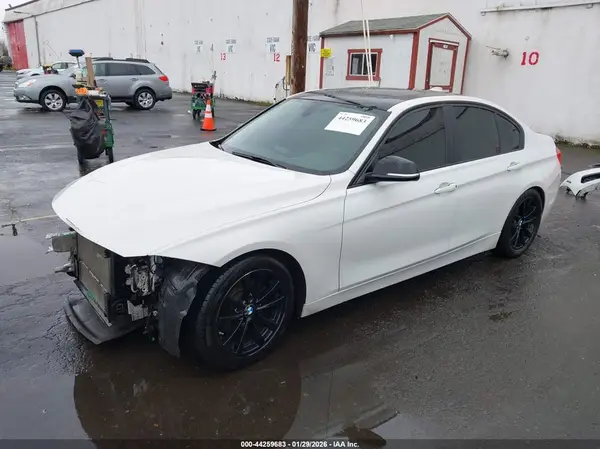 WBA8A3C5XGK689274 2016 BMW 3ER - Image 2