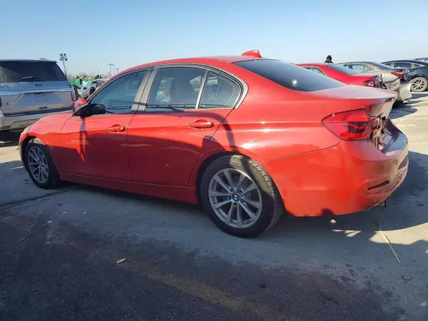 WBA8A3C5XJA488231 2018 BMW 3ER - Image 2