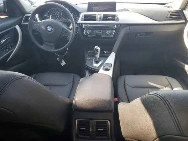 WBA8A3C5XJA488231 2018 BMW 3ER - Image 8