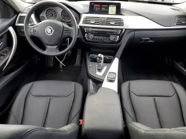 WBA8A3C5XJA488276 2018 BMW 3ER - Image 8