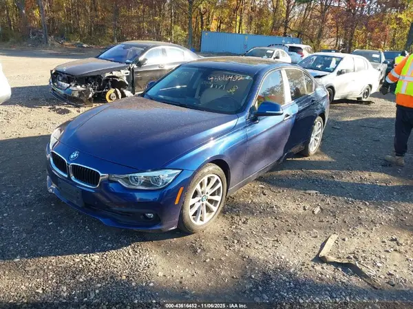 WBA8A3C5XJA488410 2018 BMW 3ER - Image 2