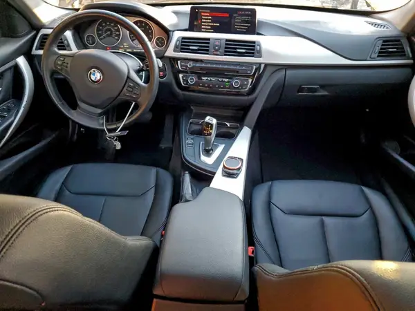 WBA8A3C5XJA494580 2018 BMW 3ER - Image 8