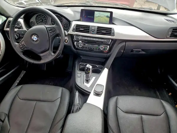 WBA8A3C5XJA494711 2018 BMW 3ER - Image 8