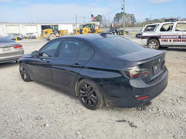 WBA8A9C31HK864546 2017 BMW 3ER - Image 2