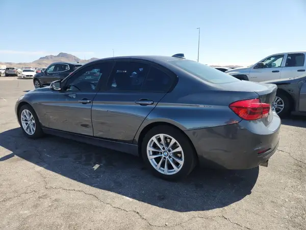 WBA8A9C34HK864489 2017 BMW 3ER - Image 2