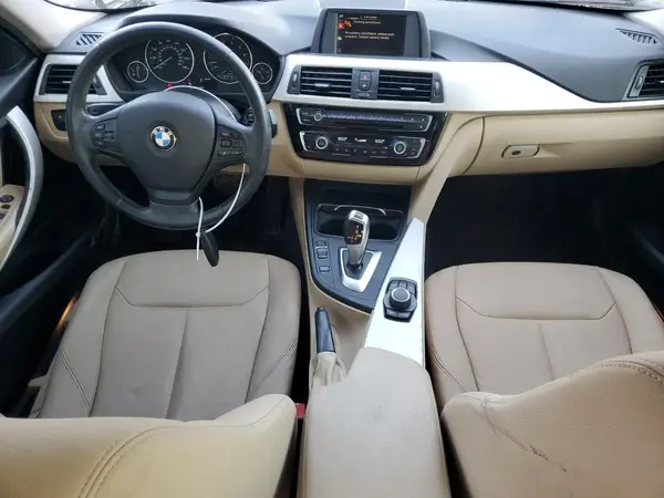 WBA8A9C34HK864542 2017 BMW 3ER - Image 8