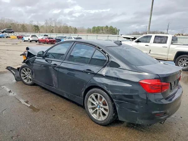 WBA8A9C36HK863991 2017 BMW 3ER - Image 2