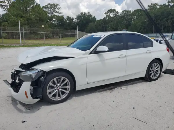 WBA8A9C36HK864011 2017 BMW 3ER - Image 1