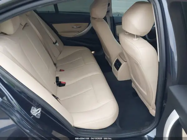 WBA8A9C38HK864754 2017 BMW 3ER - Image 8