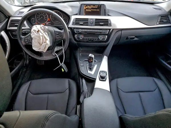 WBA8A9C50GK616840 2016 BMW 3ER - Image 8