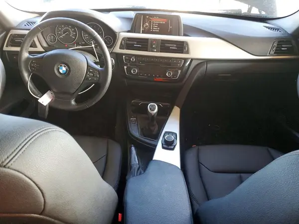 WBA8A9C50GK622587 2016 BMW 3ER - Image 8
