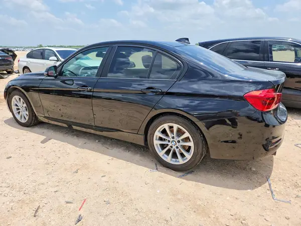 WBA8A9C50JAH13214 2018 BMW 3ER - Image 2