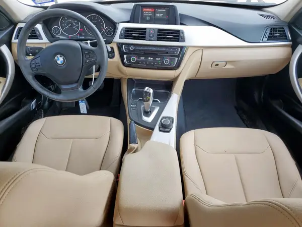 WBA8A9C50JAH13259 2018 BMW 3ER - Image 8