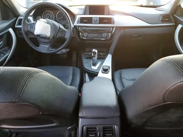 WBA8A9C50JK623469 2018 BMW 3ER - Image 8