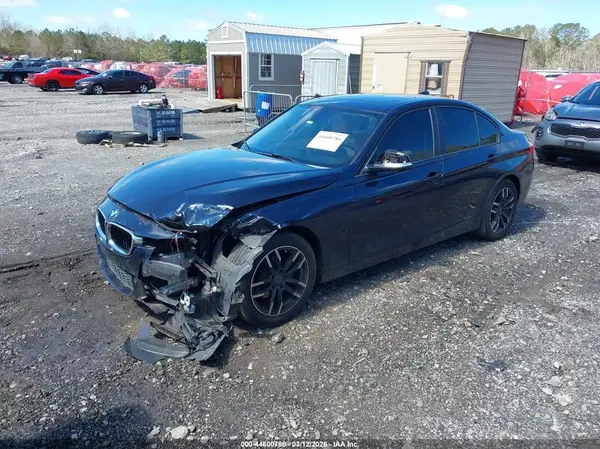 WBA8A9C51GK616636 2016 BMW 3ER - Image 2