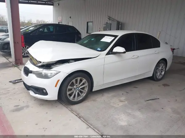 WBA8A9C51GK618130 2016 BMW 3ER - Image 2