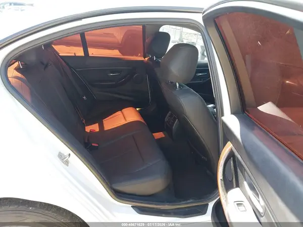 WBA8A9C51GK618824 2016 BMW 3ER - Image 8