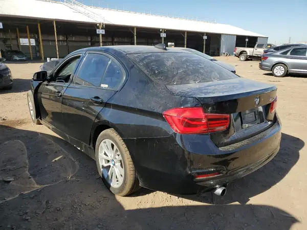 WBA8A9C51HK619988 2017 BMW 3ER - Image 2