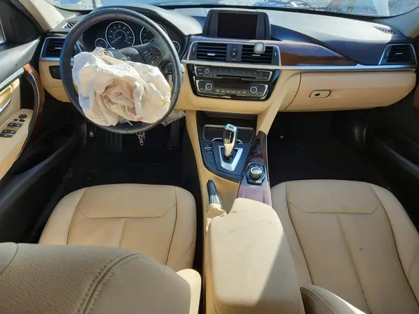 WBA8A9C51JAH12427 2018 BMW 3ER - Image 8