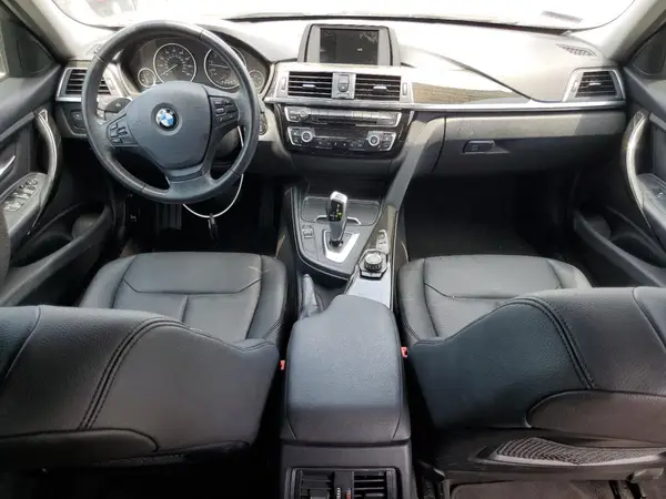 WBA8A9C51JAH14341 2018 BMW 3ER - Image 8
