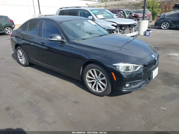 WBA8A9C51JAH14372 2018 BMW 3ER - Image 1
