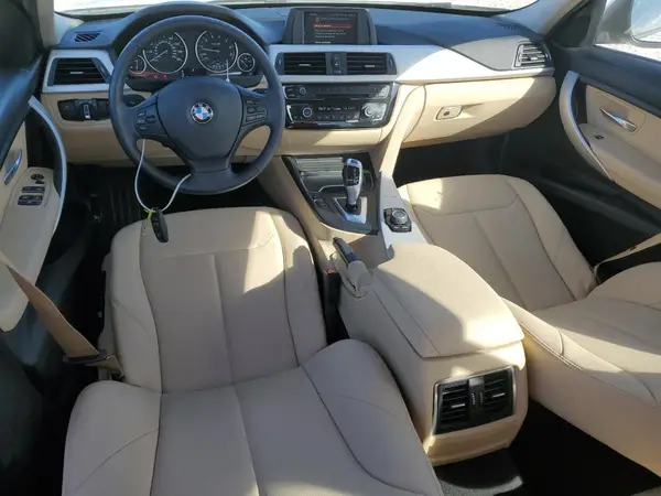 WBA8A9C51JAH14873 2018 BMW 3ER - Image 8