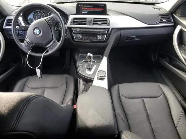 WBA8A9C51JAH14985 2018 BMW 3ER - Image 8