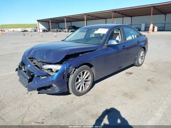 WBA8A9C52GK616094 2016 BMW 3ER - Image 2